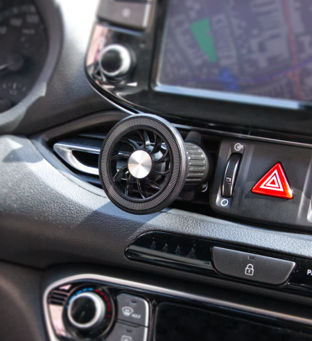 NUVO MagSafe držiak na mobil s uchytením do vetracej mriežky auta