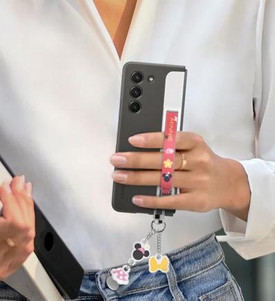 Samsung kryt so stojankom a pútkom na Galaxy Z Fold5 čierny 2